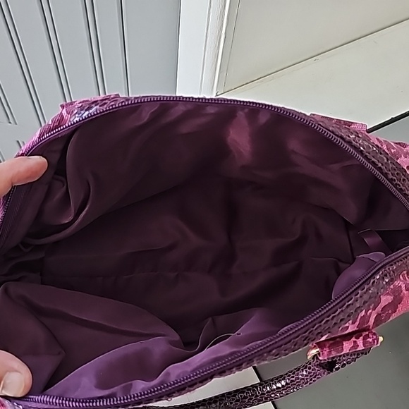 Victoria's Secret mini purse - Picture 4 of 5